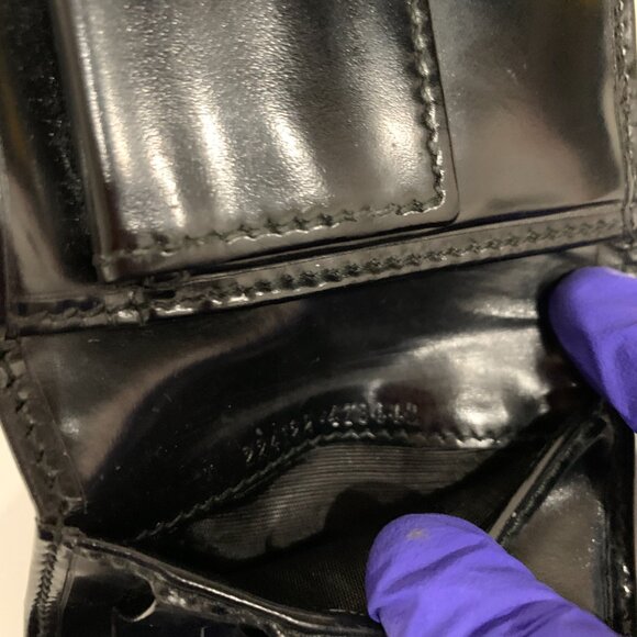 Gucci Black GG Imprime Bifold Wallet Sku#84194 (gently used, pocket peeling) - Picture 12 of 14